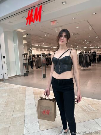 blackate Голі Зливи OnlyFans Фото 16