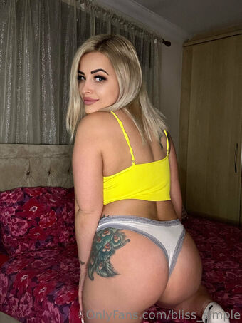 bliss_simple Голі Зливи OnlyFans Фото 27