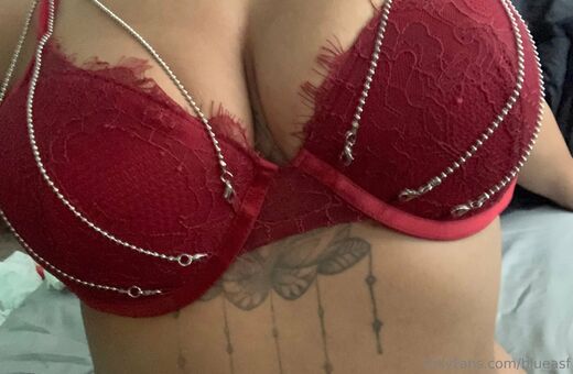 blueasf Голі Зливи OnlyFans Фото 31