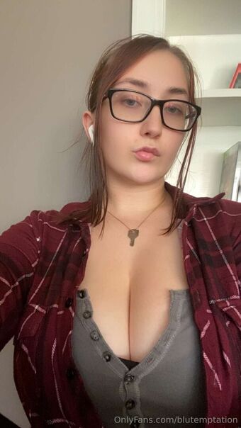 blutemptation Голі Зливи OnlyFans Фото 1