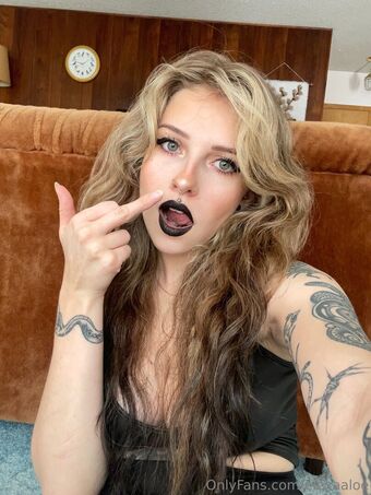 bonegoop Голі Зливи OnlyFans Фото 11