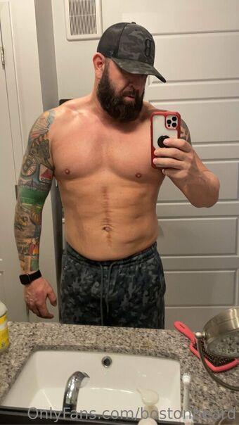 bostonbeard Голі Зливи OnlyFans Фото 4