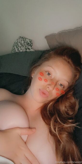 briaredd Голі Зливи OnlyFans Фото 55