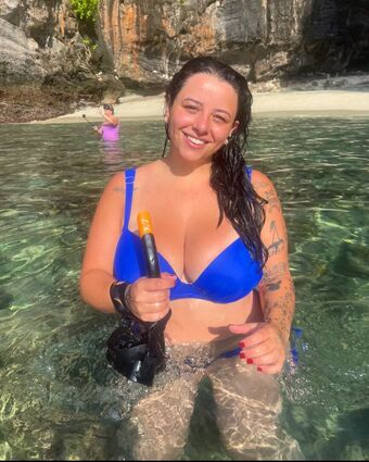 Bridgette Голі Зливи OnlyFans Фото 4