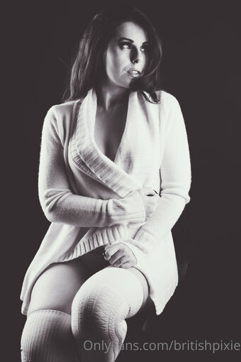 britishpixie Голі Зливи OnlyFans Фото 20