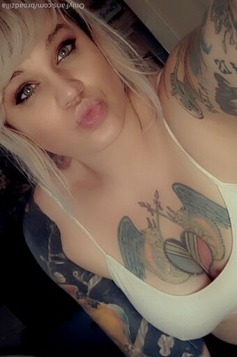 Broadzilla Голі Зливи OnlyFans Фото 15