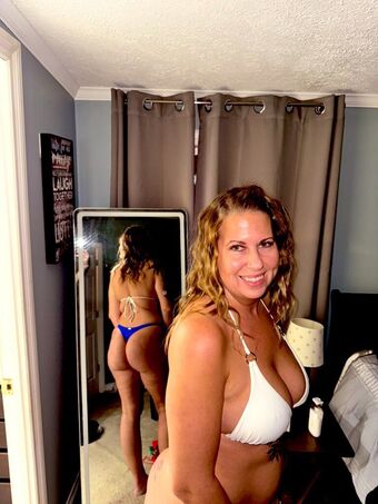 Brookestone Голі Зливи OnlyFans Фото 7