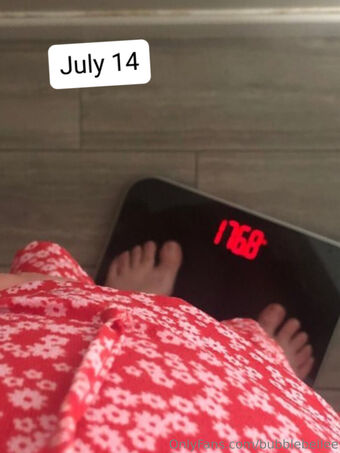 bubblebellee Голі Зливи OnlyFans Фото 6