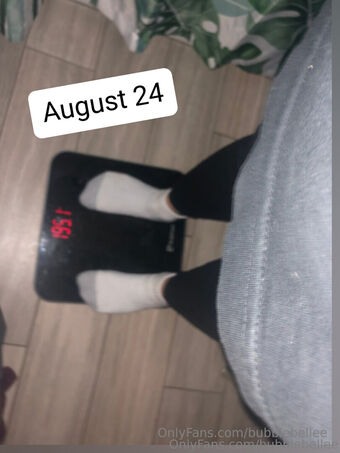 bubblebellee Голі Зливи OnlyFans Фото 7