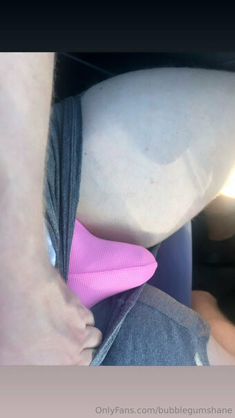 bubblegumshane Голі Зливи OnlyFans Фото 17