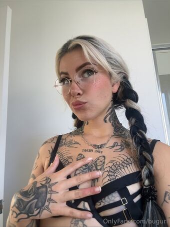 bugurl Голі Зливи OnlyFans Фото 19