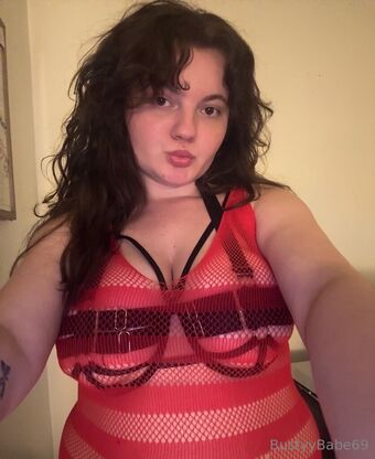 bustyybabe69 Голі Зливи OnlyFans Фото 2