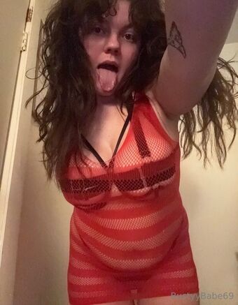 bustyybabe69 Голі Зливи OnlyFans Фото 3