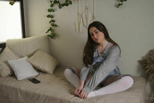 bzbckup Голі Зливи OnlyFans Фото 42