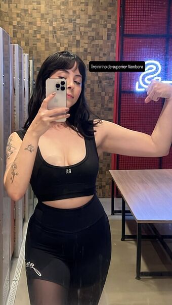 Ca_rou Голі Зливи OnlyFans Фото 23