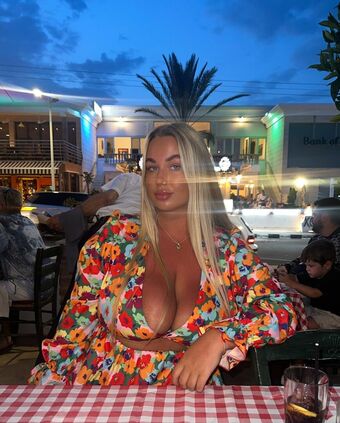 Caitlin G