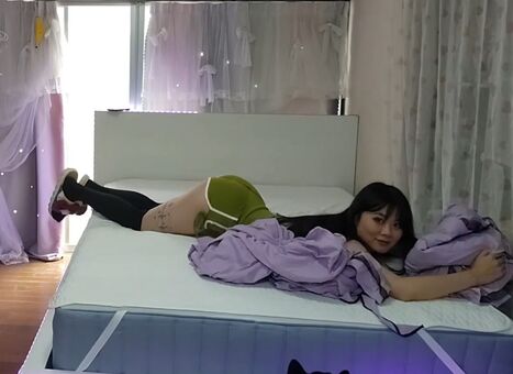 Canniny Голі Зливи OnlyFans Фото 143