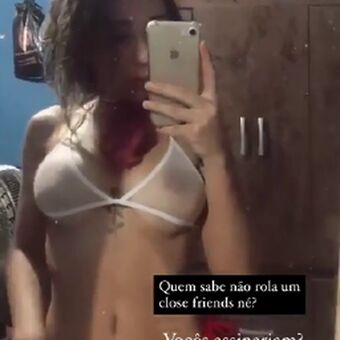 Caroline Голі Зливи OnlyFans Фото 31