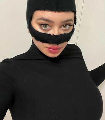 Carragh Голі Зливи OnlyFans Фото 18
