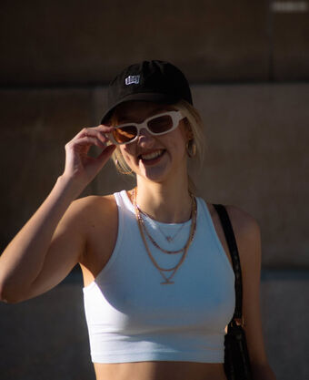 Cathi Голі Зливи OnlyFans Фото 2
