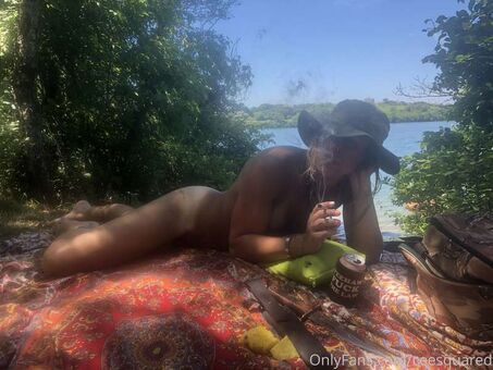 ceesquared Голі Зливи OnlyFans Фото 12