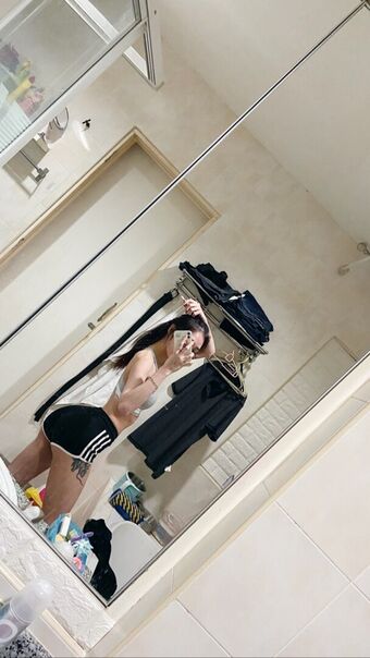 celine13_ Голі Зливи OnlyFans Фото 5