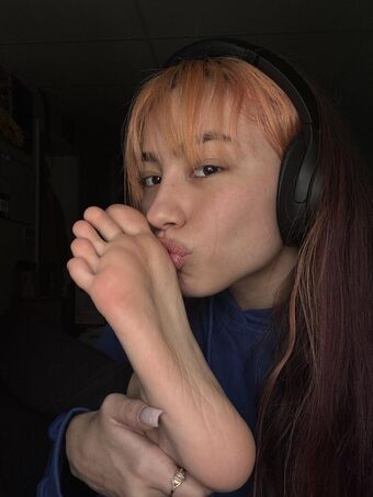 Channelle Голі Зливи OnlyFans Фото 9