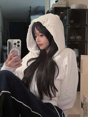 Cher._e Голі Зливи OnlyFans Фото 112
