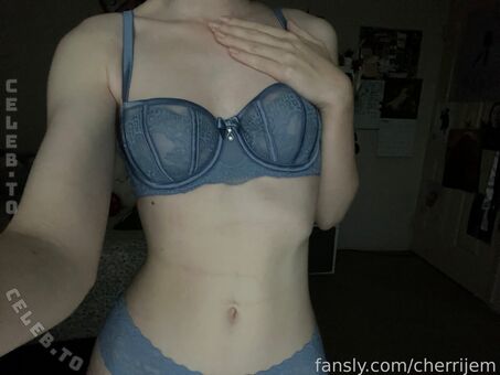 Cherijem Голі Зливи OnlyFans Фото 8