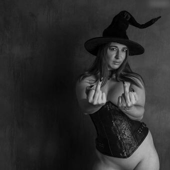 cheyannigans Голі Зливи OnlyFans Фото 3