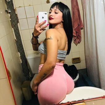 chispiate22 Голі Зливи OnlyFans Фото 24
