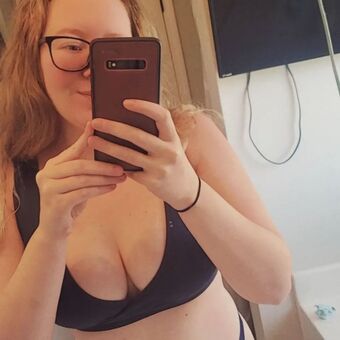 Chryred Голі Зливи OnlyFans Фото 3