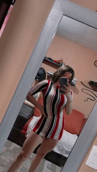 Cielo Muñoz Голі Зливи OnlyFans Фото 6