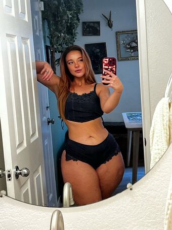 clappingqueen Голі Зливи OnlyFans Фото 7