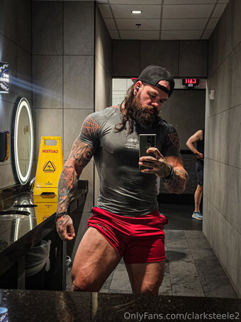 clarksteele2 Голі Зливи OnlyFans Фото 27