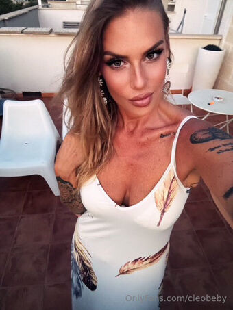 cleobeby Голі Зливи OnlyFans Фото 5