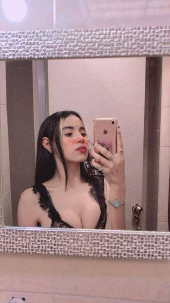 Cmp Perla Голі Зливи OnlyFans Фото 22