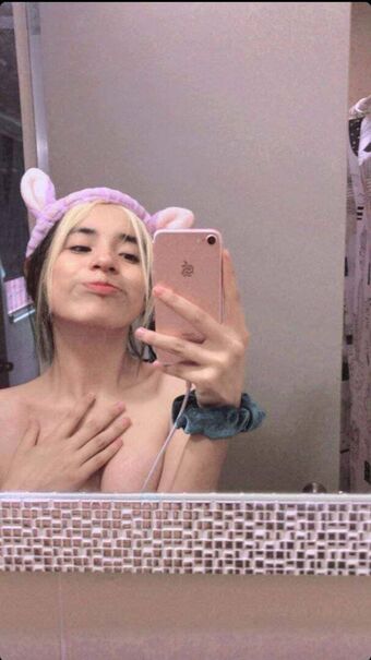 Cmp Perla Голі Зливи OnlyFans Фото 24