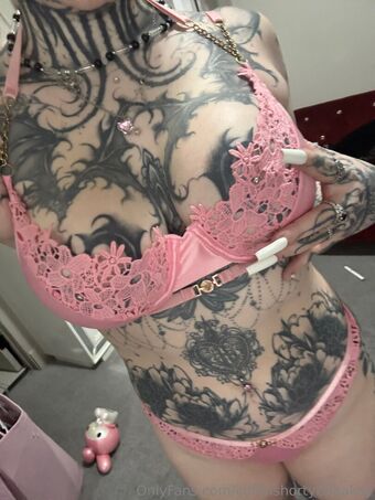 coffinshortyerikakay