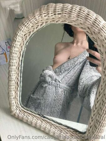 ConstantlySpiralling Голі Зливи OnlyFans Фото 20
