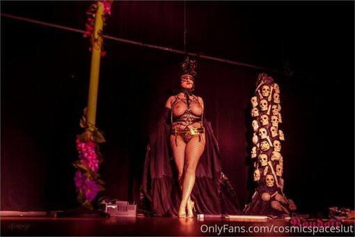 cosmicspaceslut