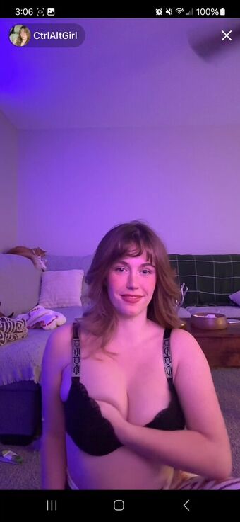 Ctrlaltgirl