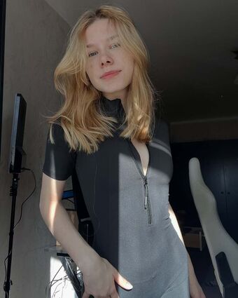 cusnee Голі Зливи OnlyFans Фото 23