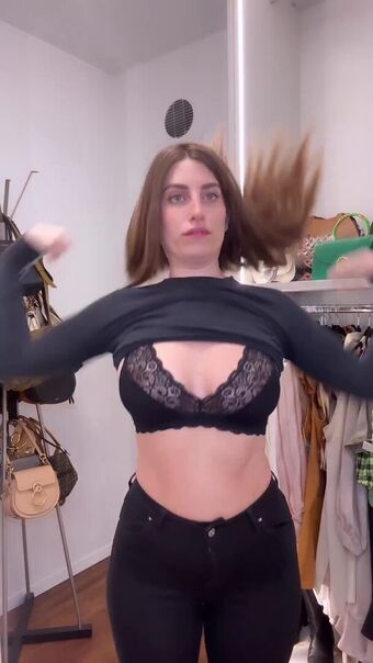 DANA ZARMON Голі Зливи OnlyFans Фото 2