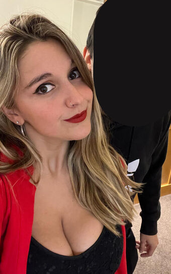 danielas Голі Зливи OnlyFans Фото 7