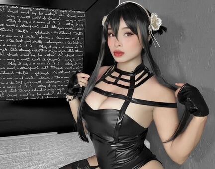 daniggx Голі Зливи OnlyFans Фото 4