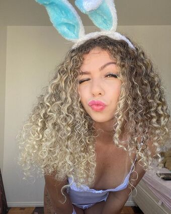 danimotta___ Голі Зливи OnlyFans Фото 79