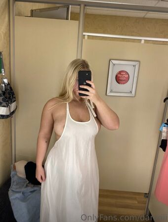 Daniriii Голі Зливи OnlyFans Фото 18