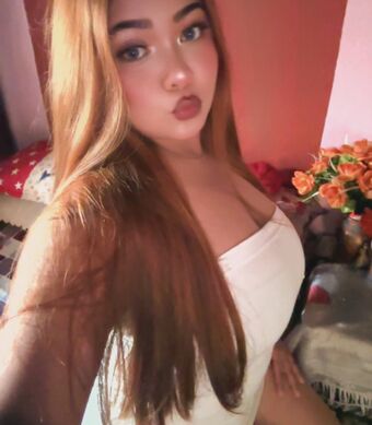 Danna Голі Зливи OnlyFans Фото 8