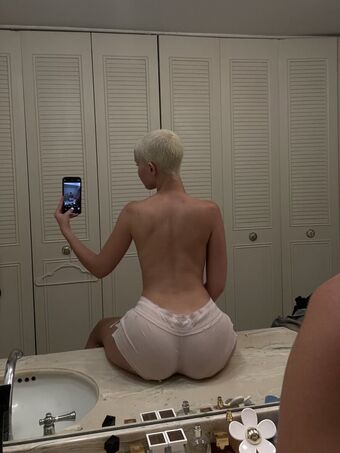 Deeeedeesmind Голі Зливи OnlyFans Фото 6